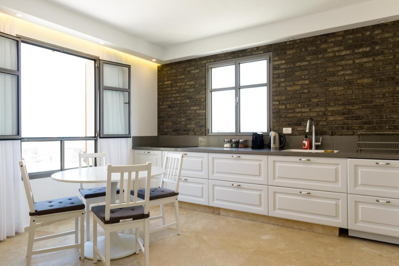 6 Ben Azariah - By Beach Apartments Tlv Тел Авив Екстериор снимка